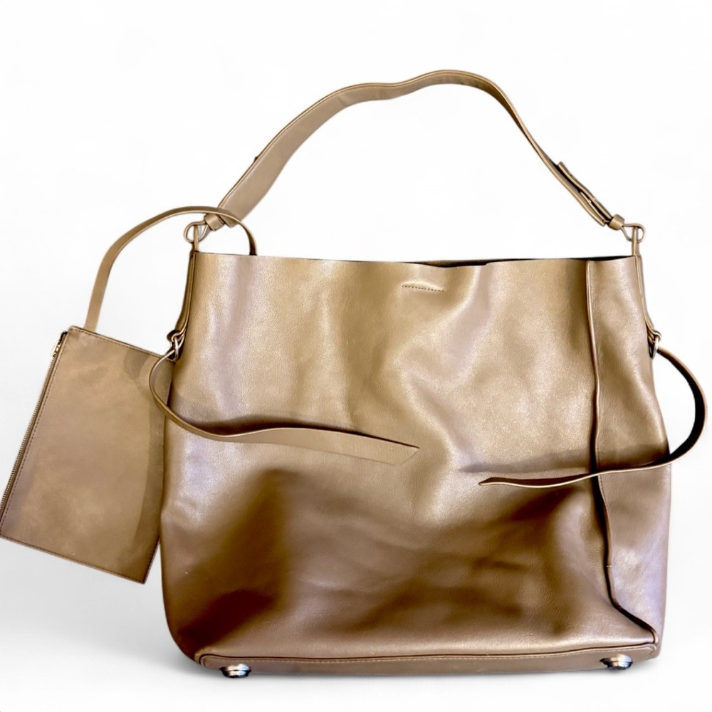 Women's Large Tote Bag in Metallic Brown
